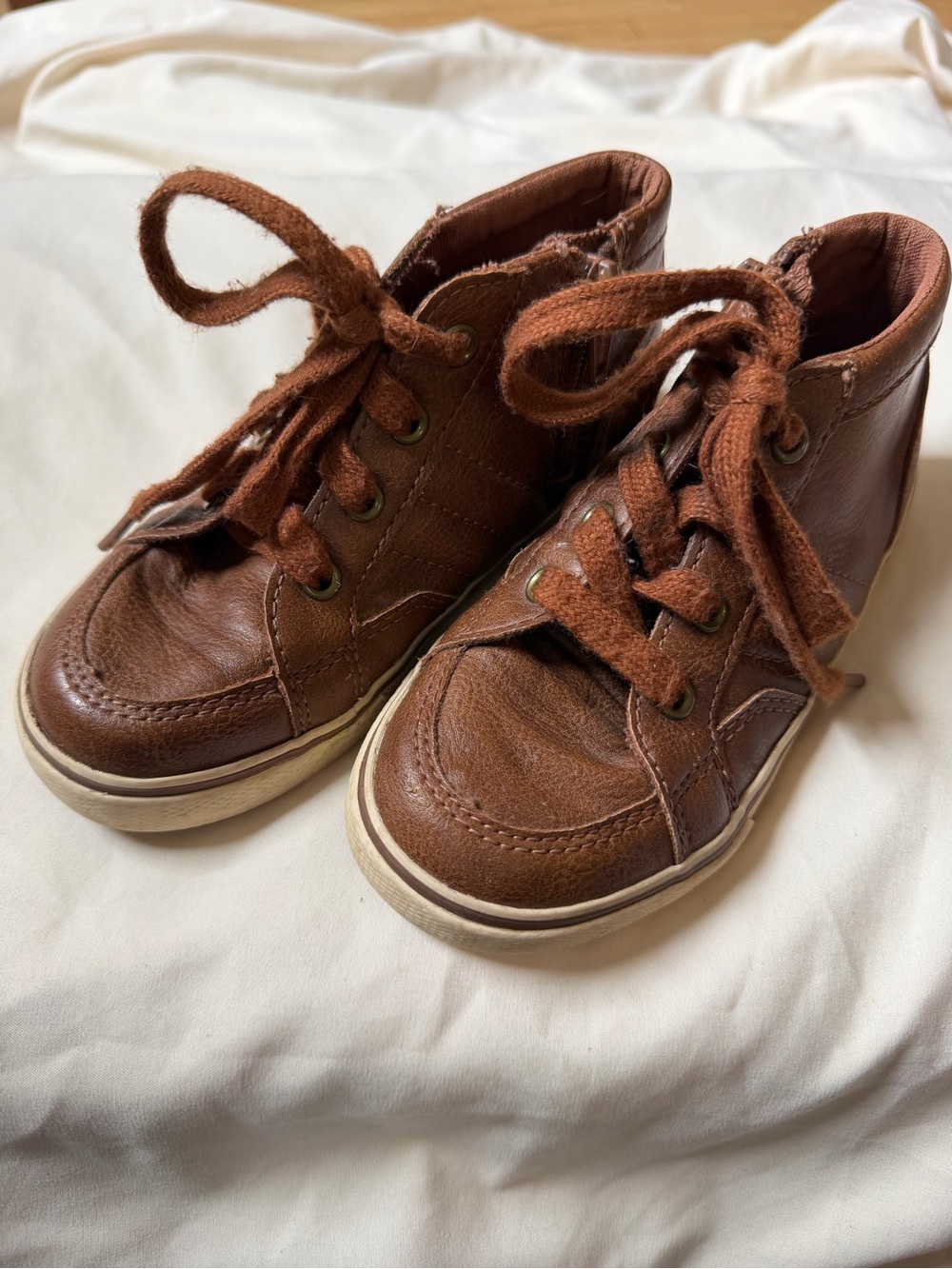 Cat & Jack Brown High-Top Kids Sneakers